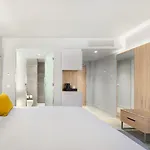 Courtyard By Marriott Paris Charles De Gaulle Airport
