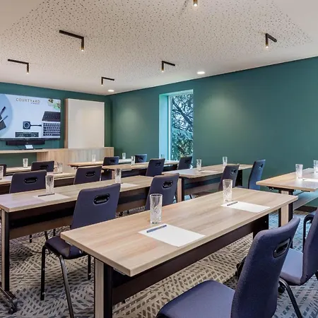Hotel Courtyard By Marriott Paris Charles De Gaulle Airport Roissy-en-France