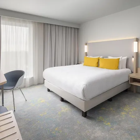 Courtyard By Marriott Paris Charles De Gaulle Airport 4*