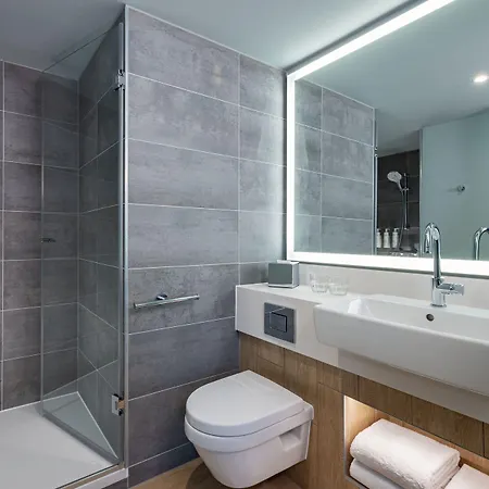 호텔 Courtyard By Marriott Paris Charles De Gaulle Airport 루와시 앙 프랑스