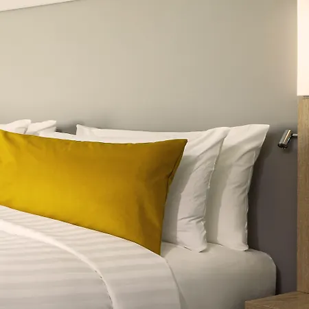 Courtyard By Marriott Paris Charles De Gaulle Airport Отель 4*