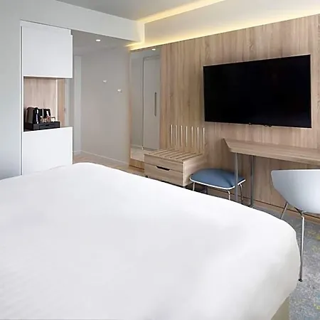 Courtyard By Marriott Paris Charles De Gaulle Airport 호텔