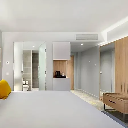 Courtyard By Marriott Paris Charles De Gaulle Airport 호텔