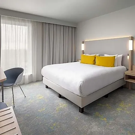 호텔 Courtyard By Marriott Paris Charles De Gaulle Airport 4*