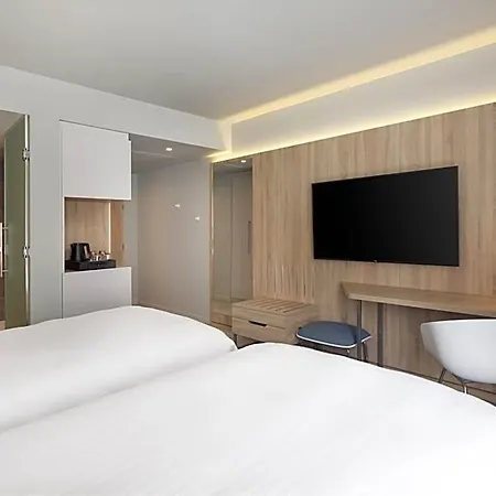Courtyard By Marriott Paris Charles De Gaulle Airport 호텔