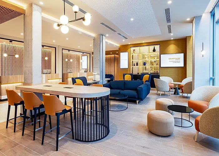 호텔 Courtyard By Marriott Paris Charles De Gaulle Airport 4*