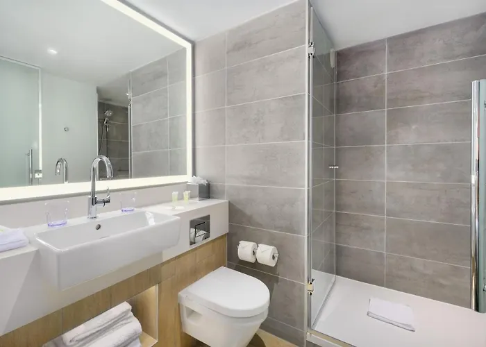 Courtyard By Marriott Paris Charles De Gaulle Airport 루와시 앙 프랑스