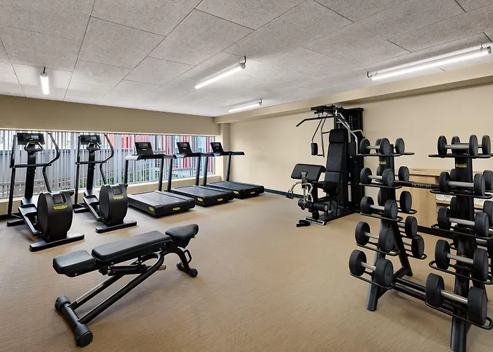 Courtyard By Marriott Paris Charles De Gaulle Airport 루와시 앙 프랑스