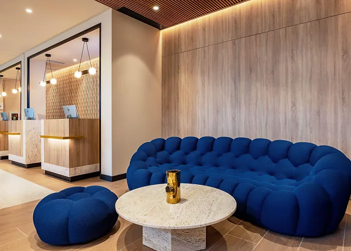 Hotel Courtyard By Marriott Paris Charles De Gaulle Airport 4*