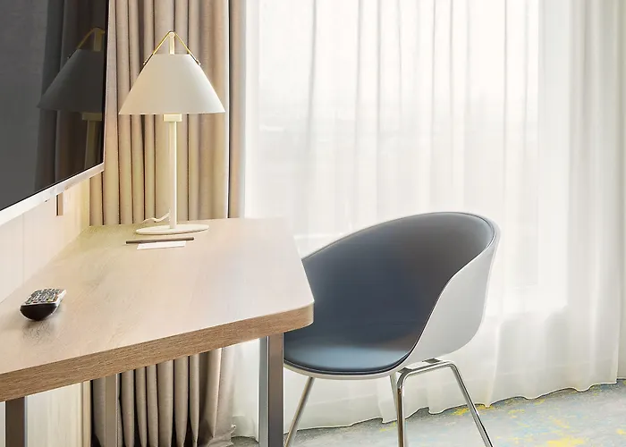 Courtyard By Marriott Paris Charles De Gaulle Airport Hotel Roissy-en-France